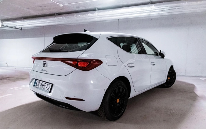 Seat Leon cena 85900 przebieg: 62673, rok produkcji 2021 z Garwolin małe 92